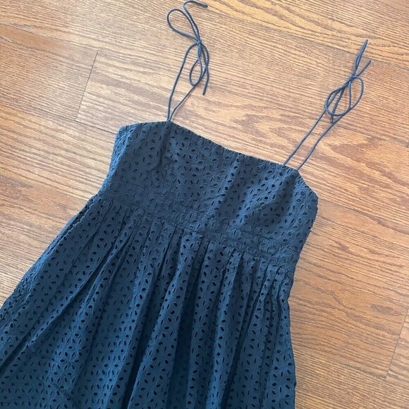 GAP Eyelet Cotton Spaghetti Strap Square Neck Above Knee Dress Size 10 Lined - Picture 5 of 14